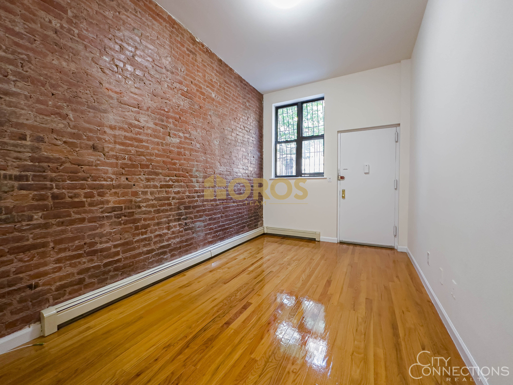 200 East 7th Street - Photo 0