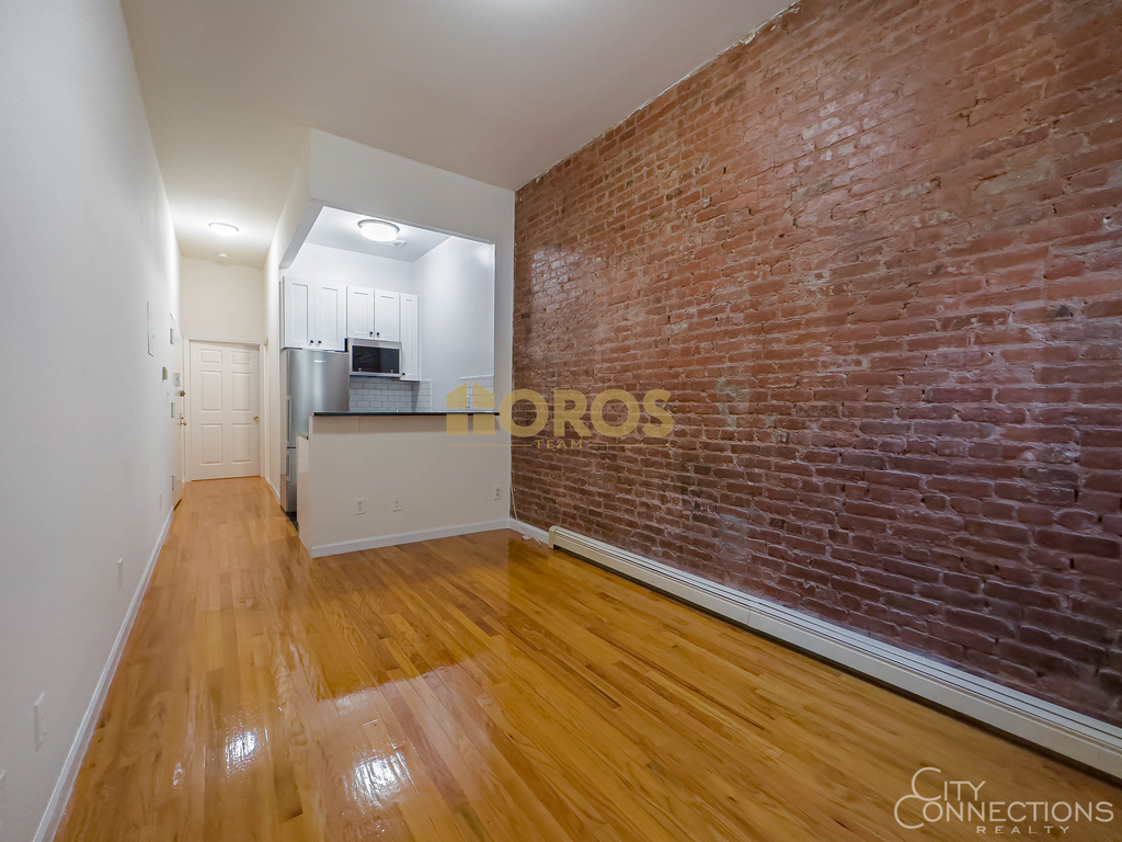 200 East 7th Street - Photo 1