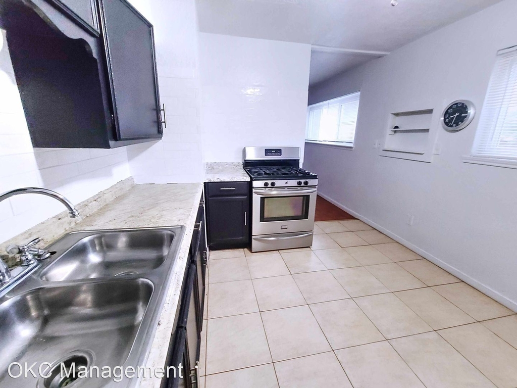 3000 Sw 52nd St. - Photo 10