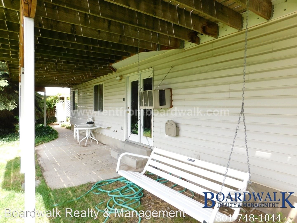 11644 Brisbane Dr - Photo 4