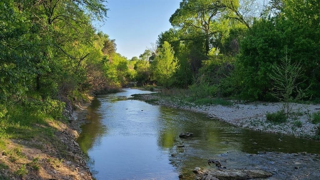 9015  Cattle Baron Path - Photo 29