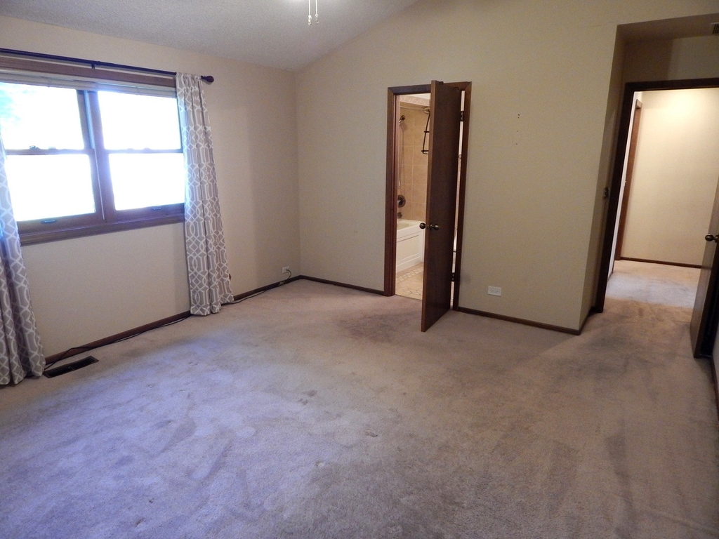 1341 Greenfield Court - Photo 11