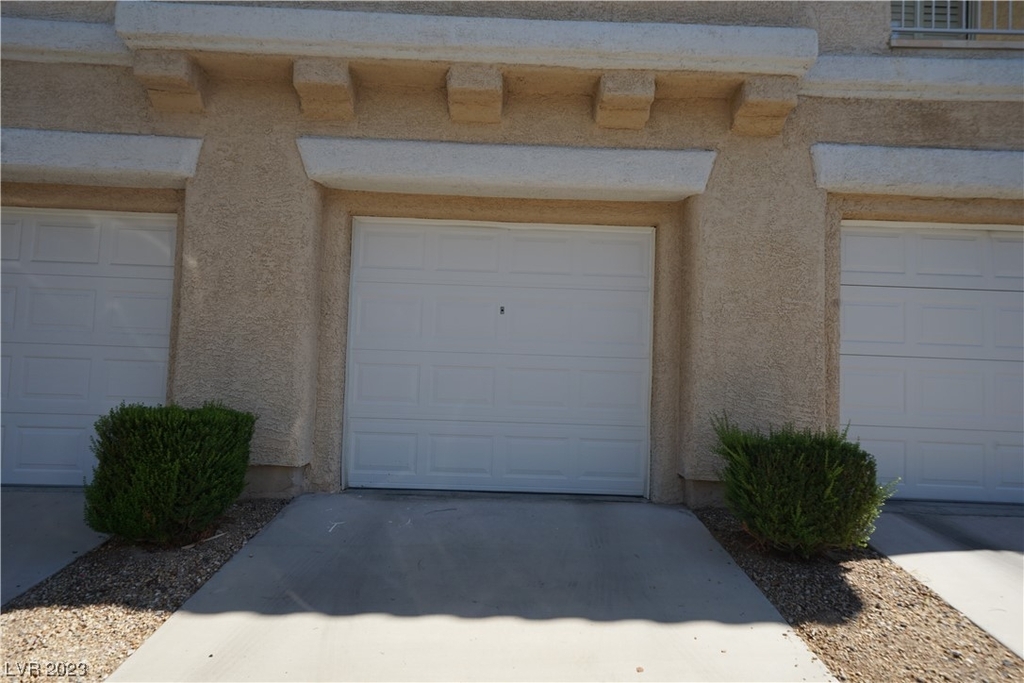 251 S Green Valley Parkway - Photo 7