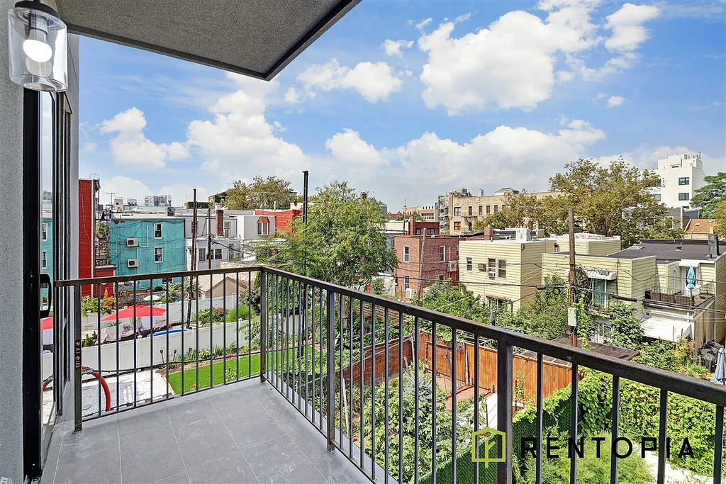 183 Ainslie Street - Photo 1