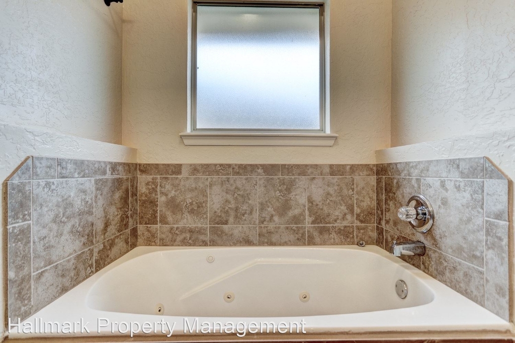 8820 Sw 48th - Photo 28