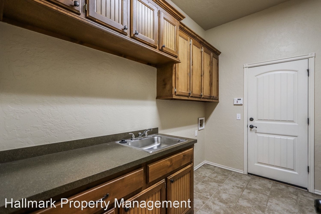 8820 Sw 48th - Photo 22