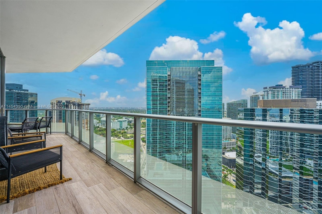 1300 Brickell Bay Dr - Photo 36