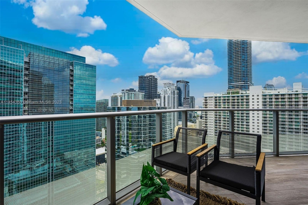 1300 Brickell Bay Dr - Photo 33