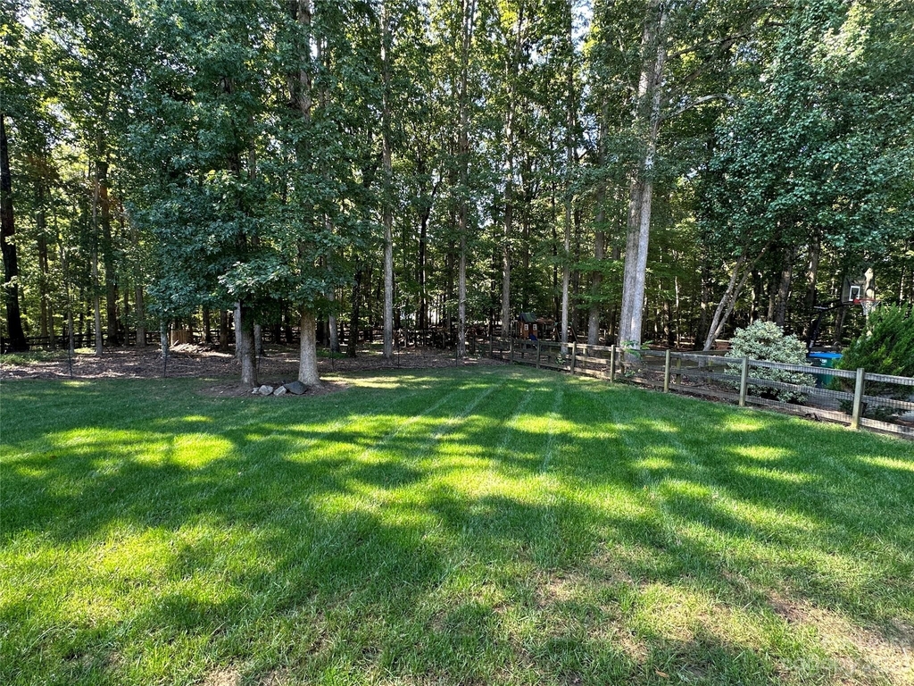 1422 Sycamore Knoll Court - Photo 13