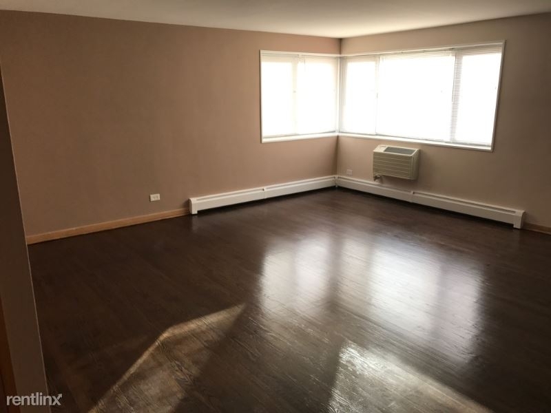 1119 Greenleaf - Photo 3