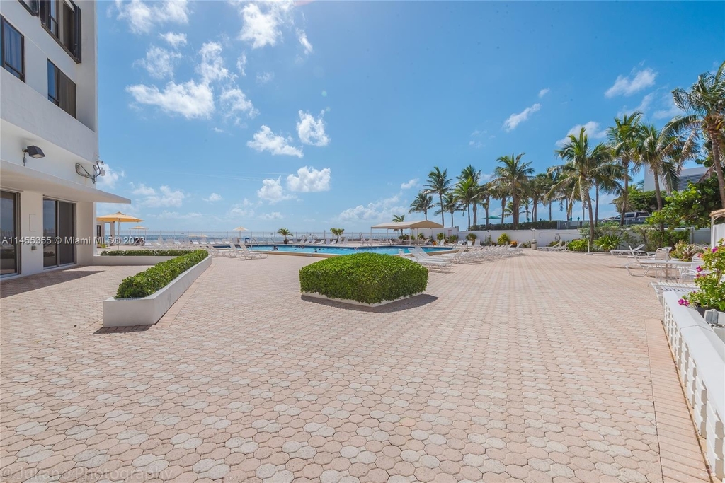 3505 S Ocean Dr - Photo 3