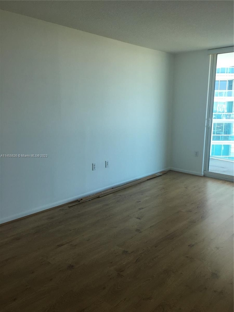 2101 Brickell Ave - Photo 7