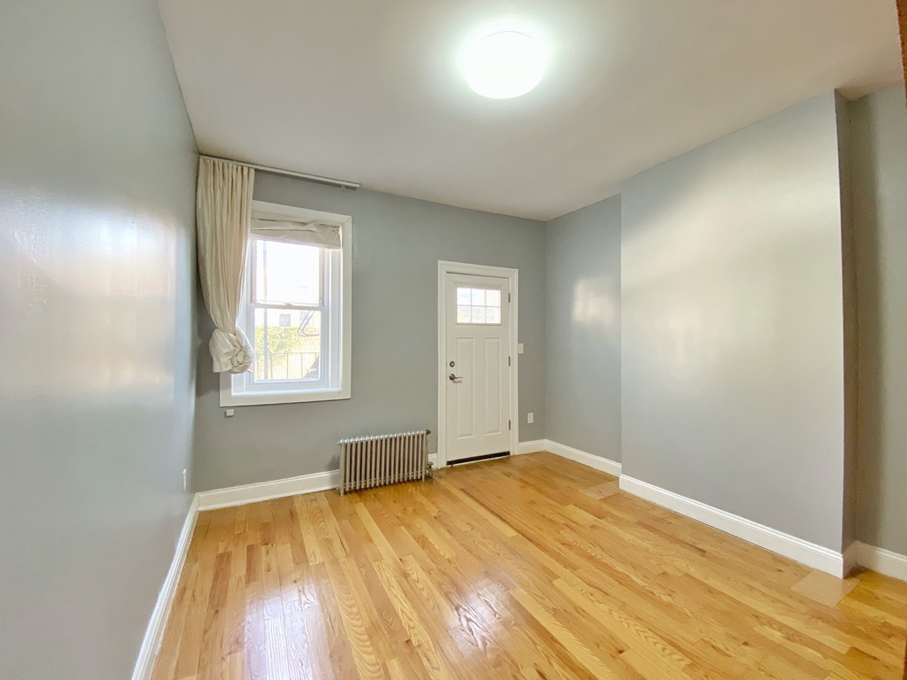 205 27th Street - Photo 10