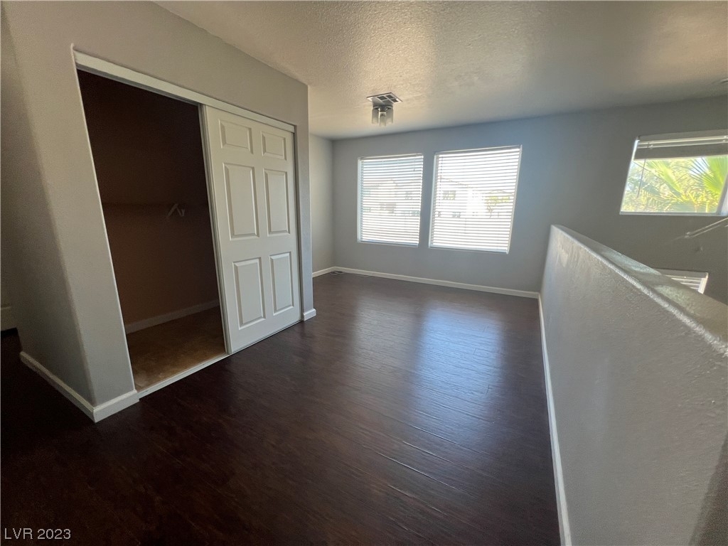 10024 Tittleton Avenue - Photo 13