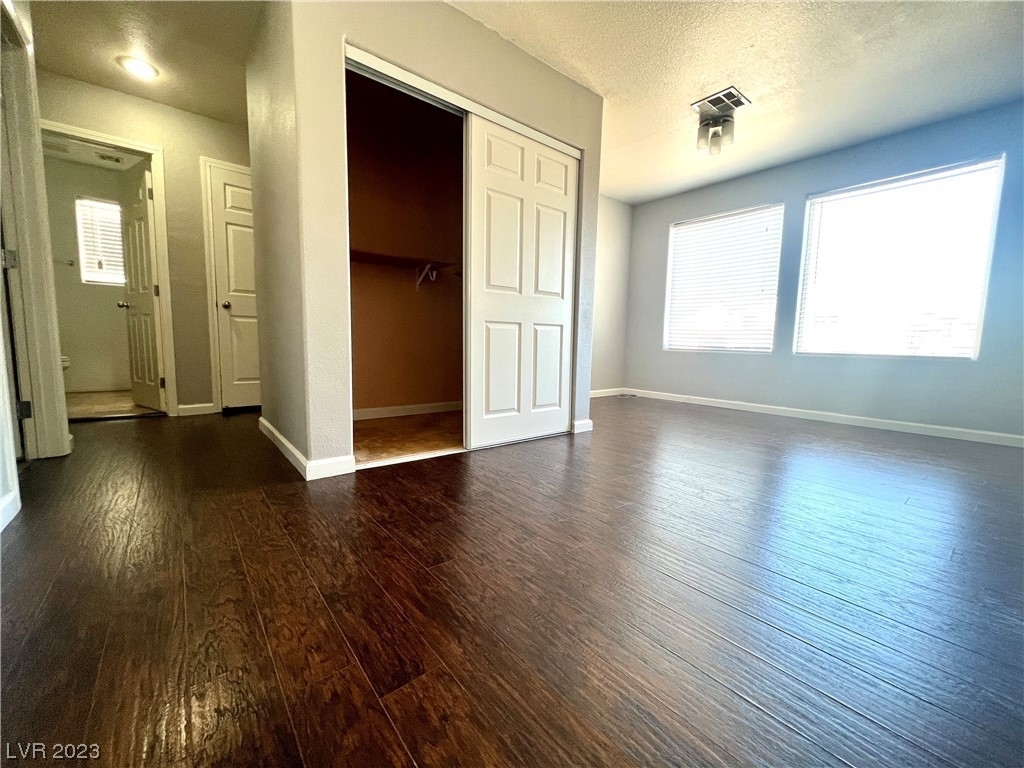 10024 Tittleton Avenue - Photo 14