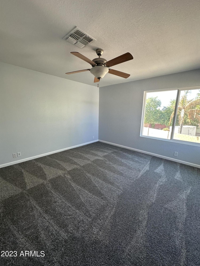 4060 W Camino Del Rio Drive - Photo 15