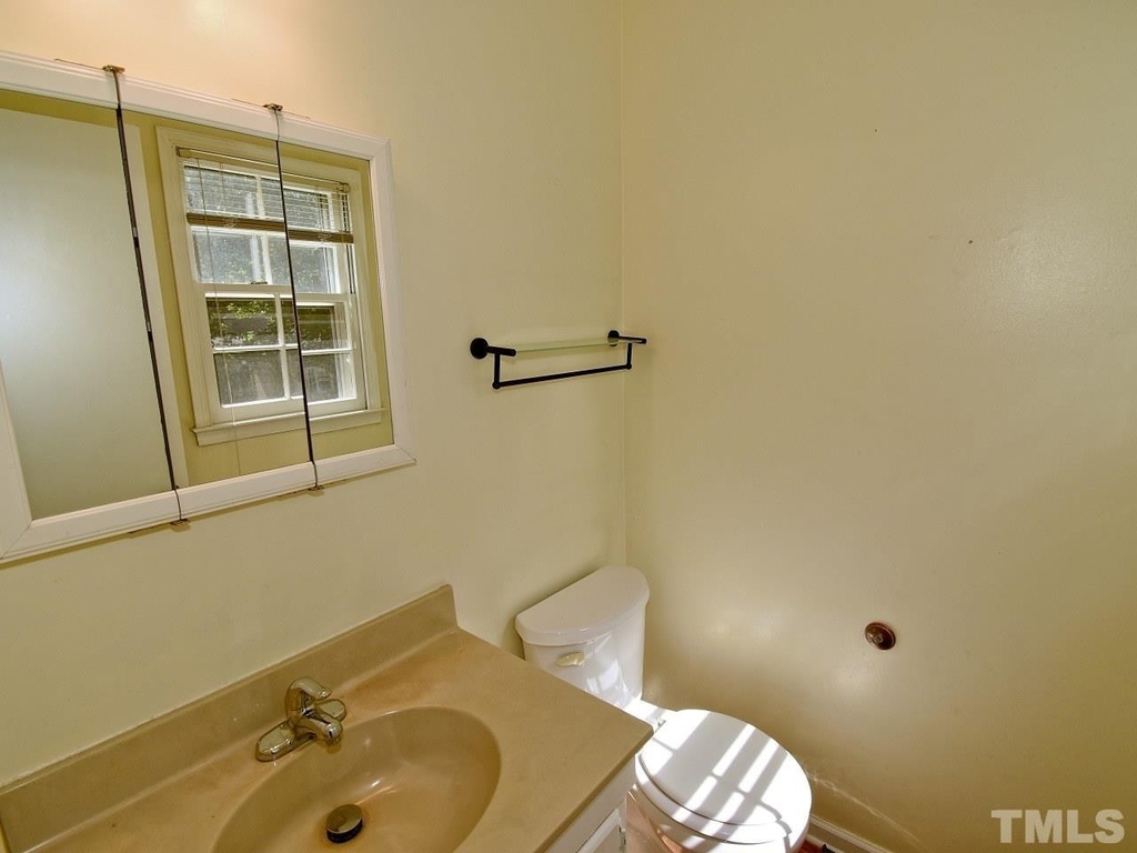 7620 Prospector Place - Photo 28