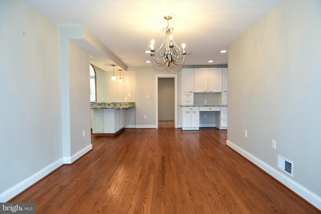1306 Tracy Place - Photo 13