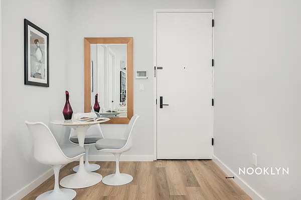 2915 Snyder Avenue - Photo 5