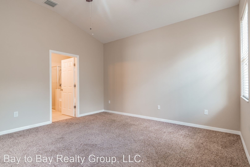 6102 Sweet William Terrace - Photo 15