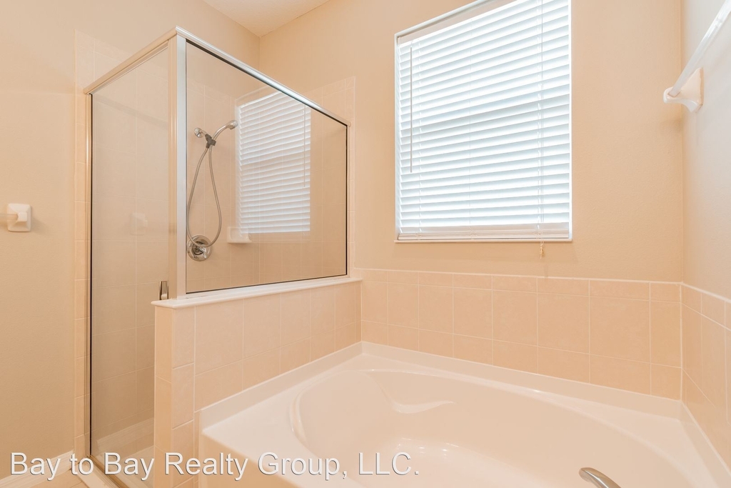 6102 Sweet William Terrace - Photo 19