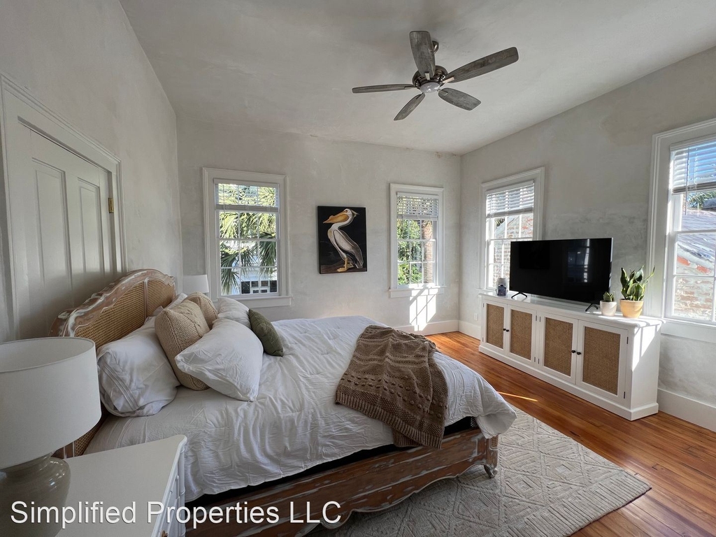 157 Wentworth St - Photo 7