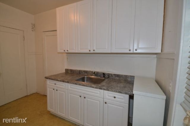 5023 N. Winchester, Unit 4 - Photo 2