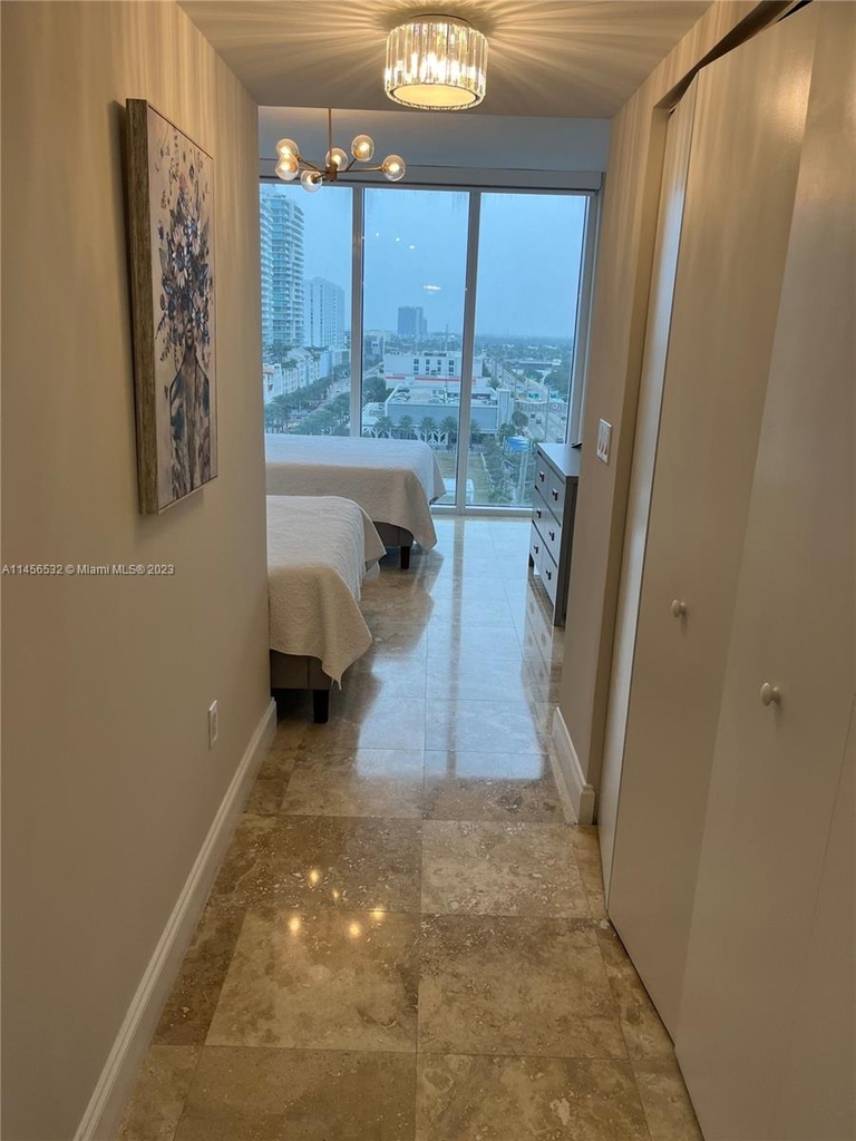 16699 Collins Ave - Photo 20