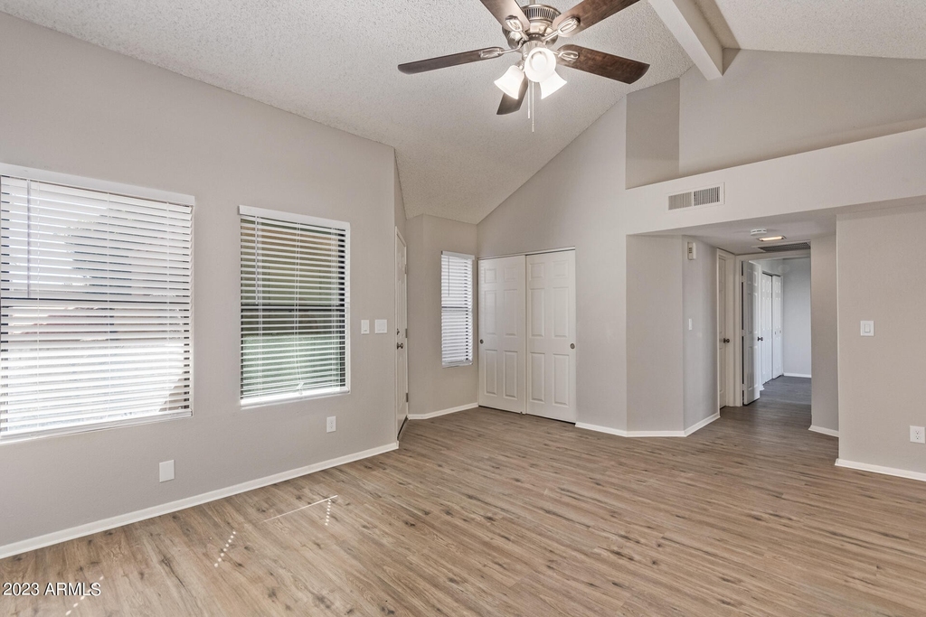 1432 W Emerald Avenue - Photo 2