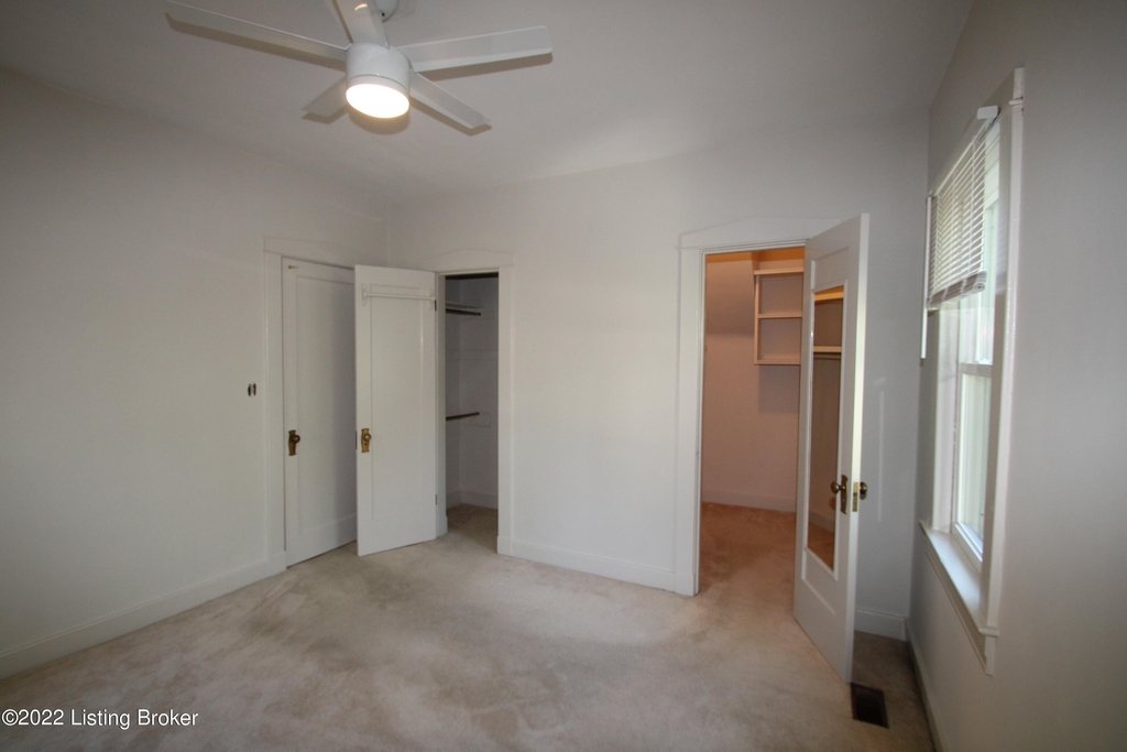 2401 Page Ave - Photo 17