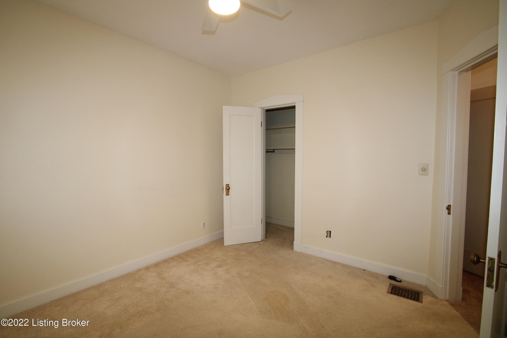 2401 Page Ave - Photo 13