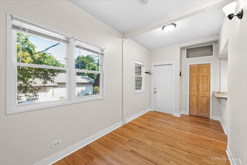 643 Hinman Avenue - Photo 12