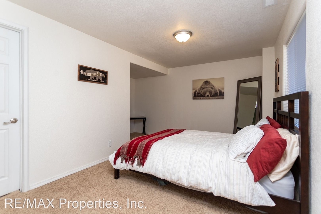 3116 Greenmoor Ct - Photo 45