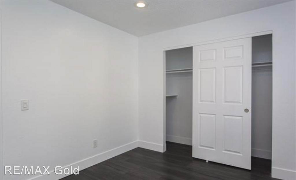 3070 Berrum Place - Photo 6