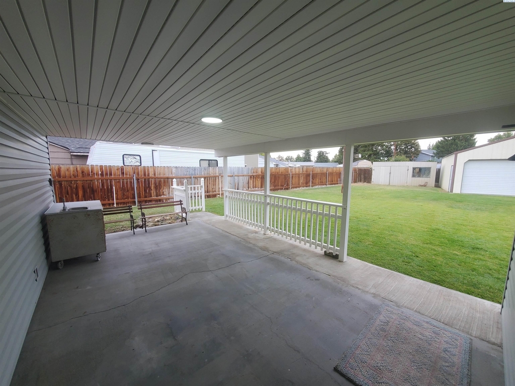 618 Cottonwood Drive - Photo 19