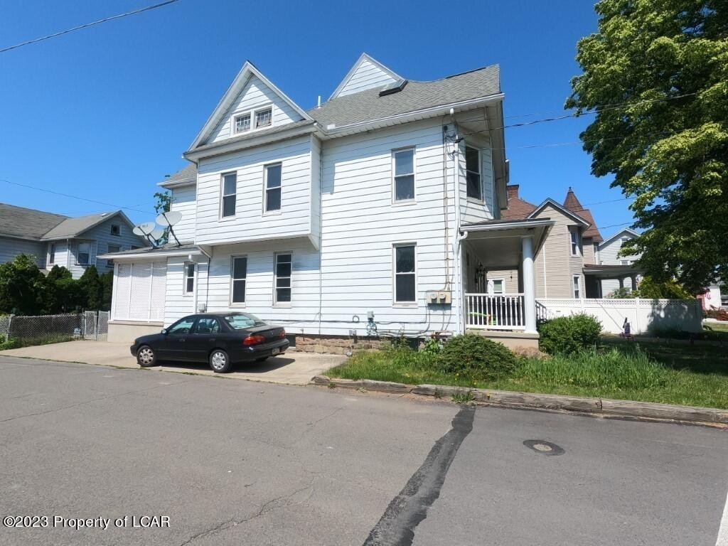 608 Wyoming Avenue - Photo 16