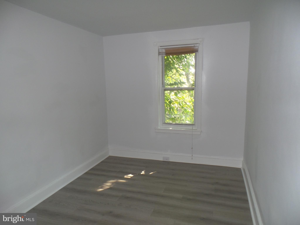 5518 Race Street - Photo 19