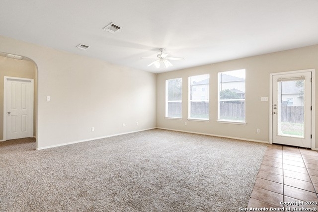 735 Park Pt - Photo 3