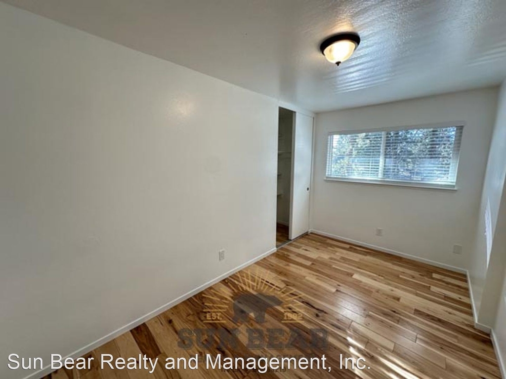 802 Northwood Blvd - Photo 6