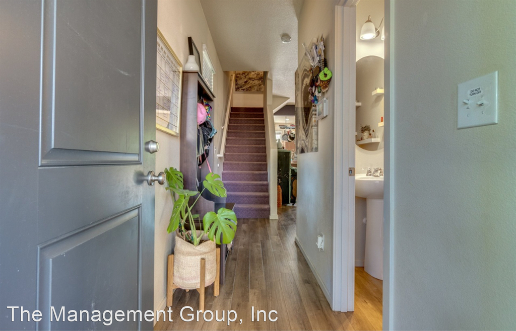 8613 Ne 14th Avenue - Photo 2