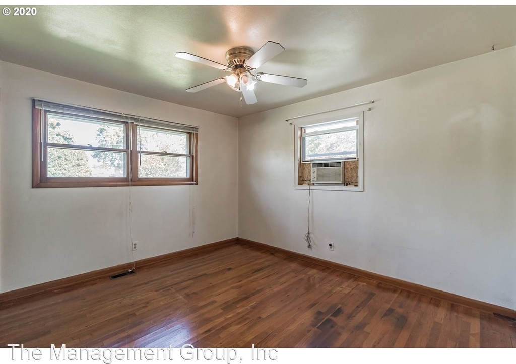 7815 Mill Plain Court - Photo 13