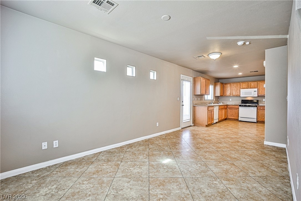 2279 Sunrise Ranch Street - Photo 6