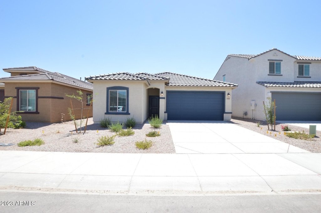 18233 N Cypress Lane - Photo 0