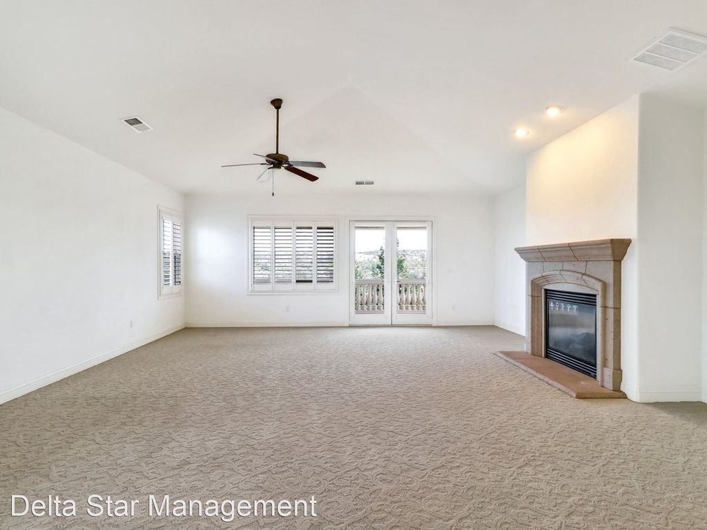 2791 Giorno Way - Photo 22