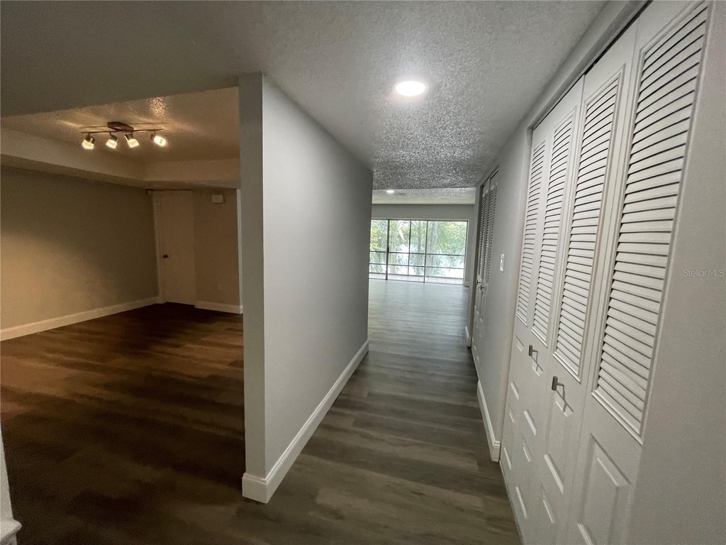 4575 S Texas Avenue - Photo 8