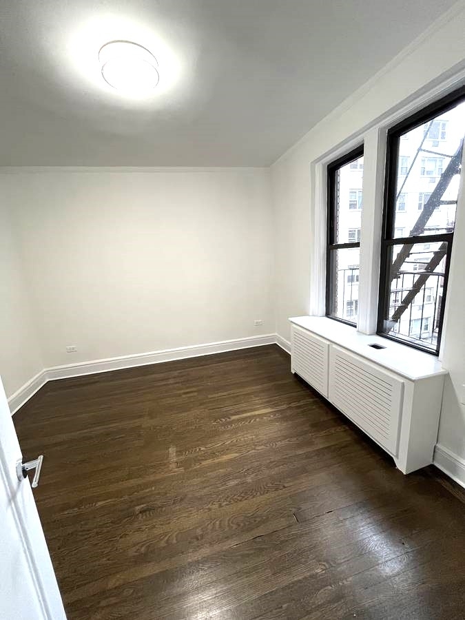71 West 12th Street - Photo 10