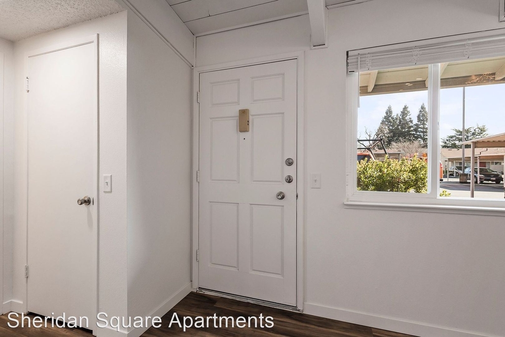 1301 Sheridan Avenue - Photo 2