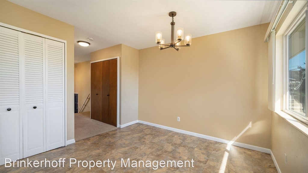 6346 Nelson Street - Photo 2