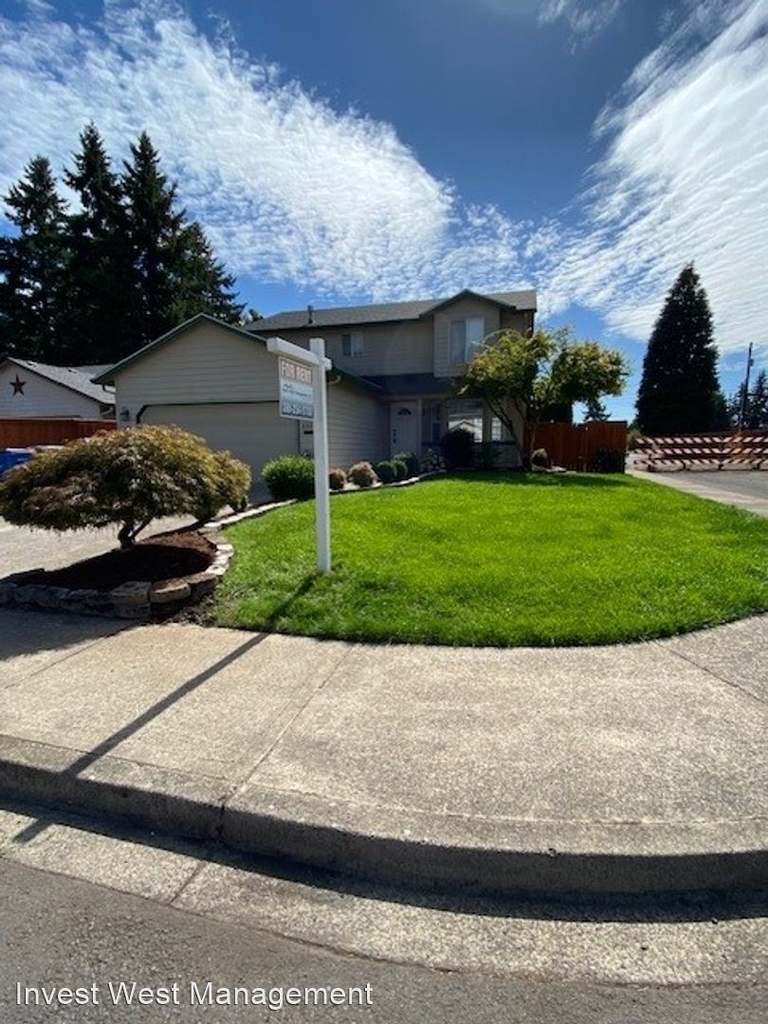 6601 Ne 67 Cir - Photo 0