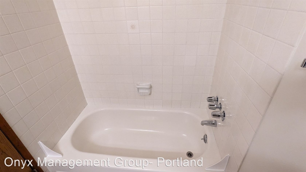 4405-4425 Se 15th Ave - Photo 26